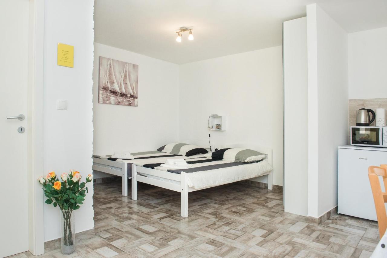 Studio Apartment Bilic Šibenik Exterior foto